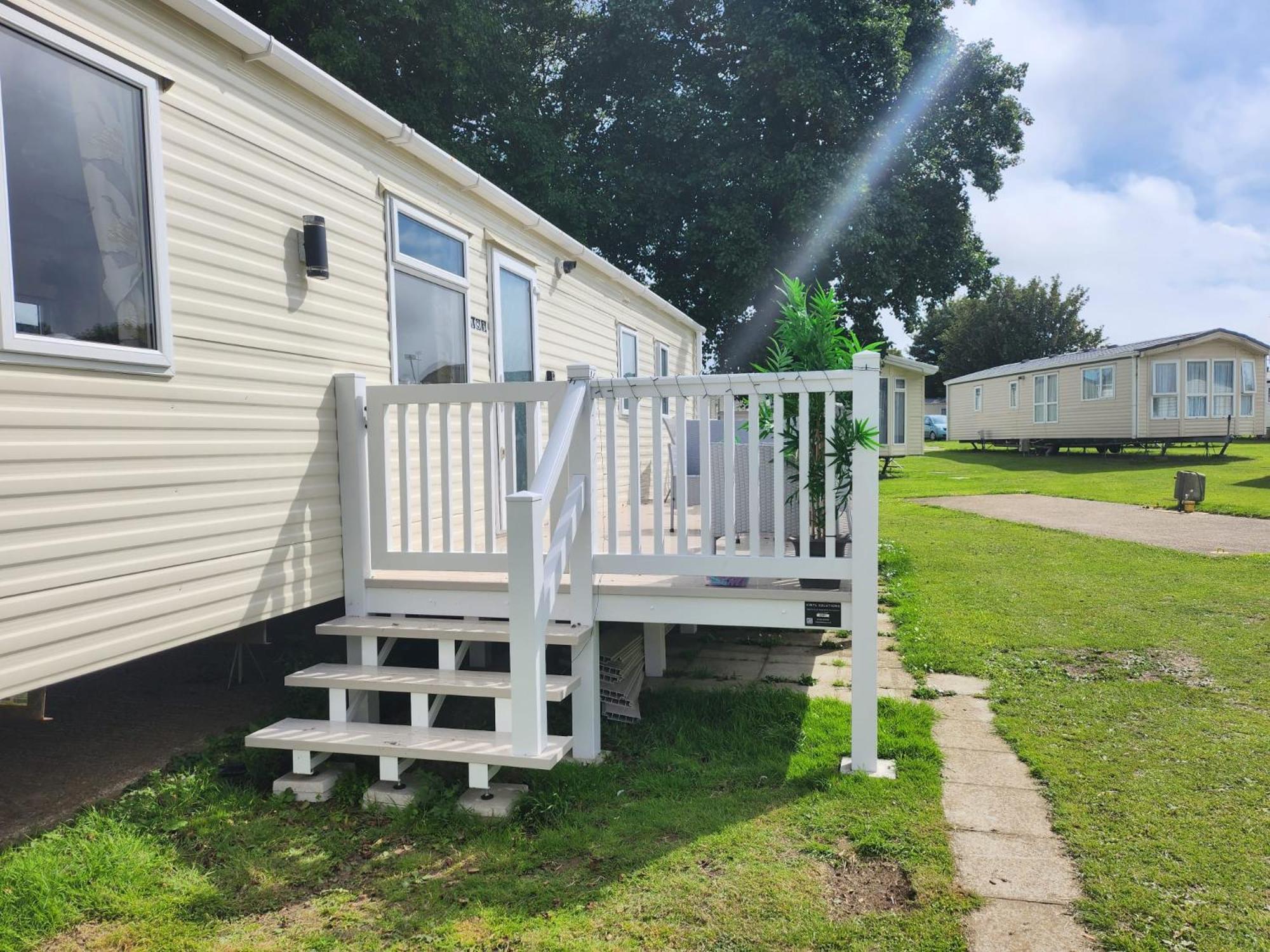 Отель D & A Short Breaks - St Margarets Bay, Dover Сент-Маргарет-эт-Клиф Номер фото